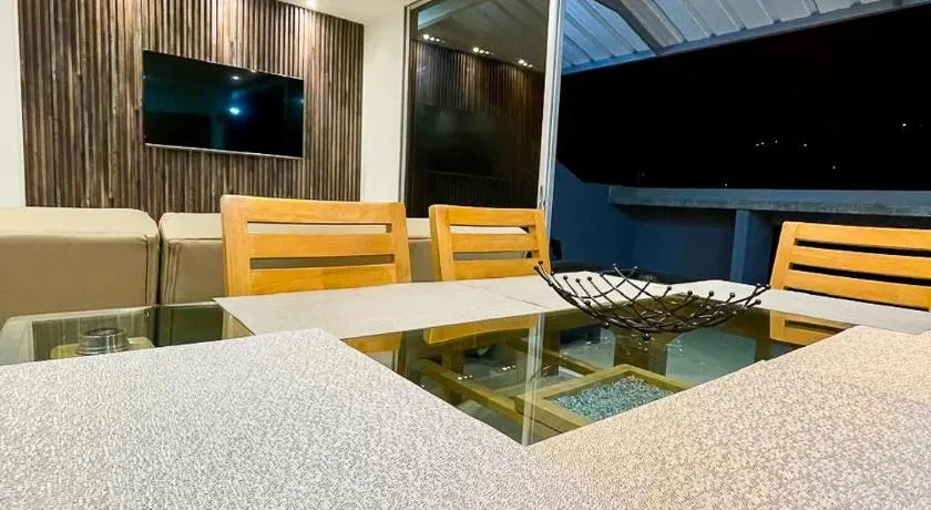 601S Penthouse moderno con Parqueo Incluido - Image 1
