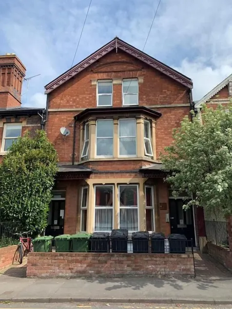 Hereford City - Victory Apartment - Modern Studio In Vibrant Popular Area of Hereford - Hosted by RENTMYHOUSE - Image 1