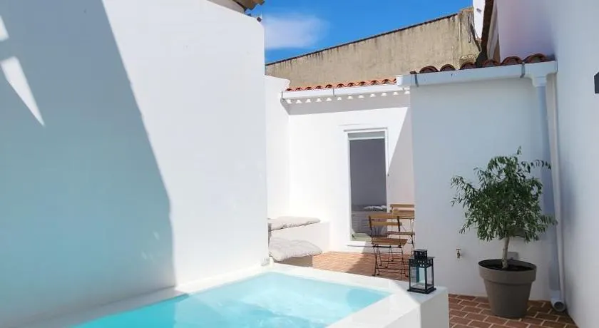 Casa das Andorinhas-Alentejo - Image 1