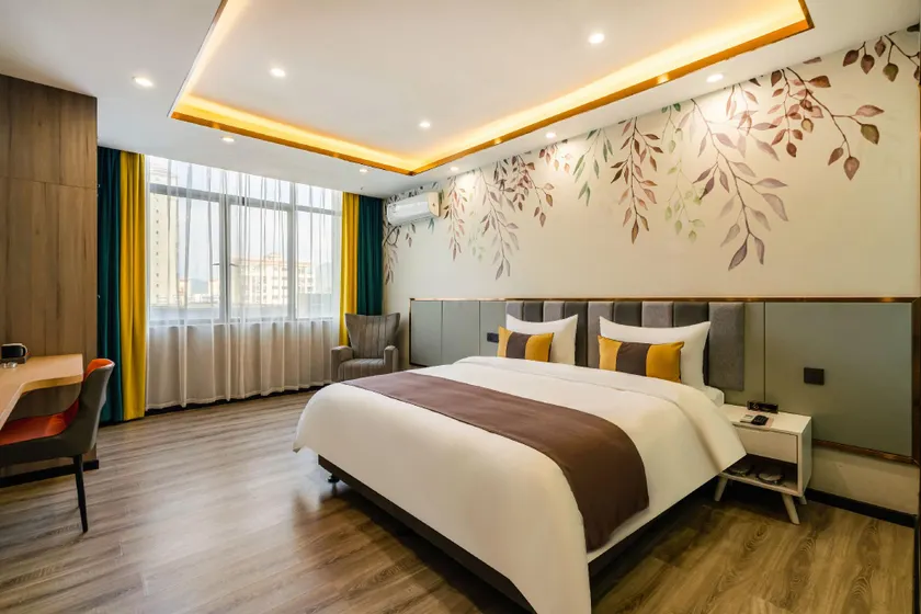 Puxin Collection Hotel (Qianfeng Tianyue Plaza) - Image 1