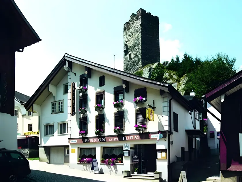 Gasthaus Pension zum Turm - Image 1