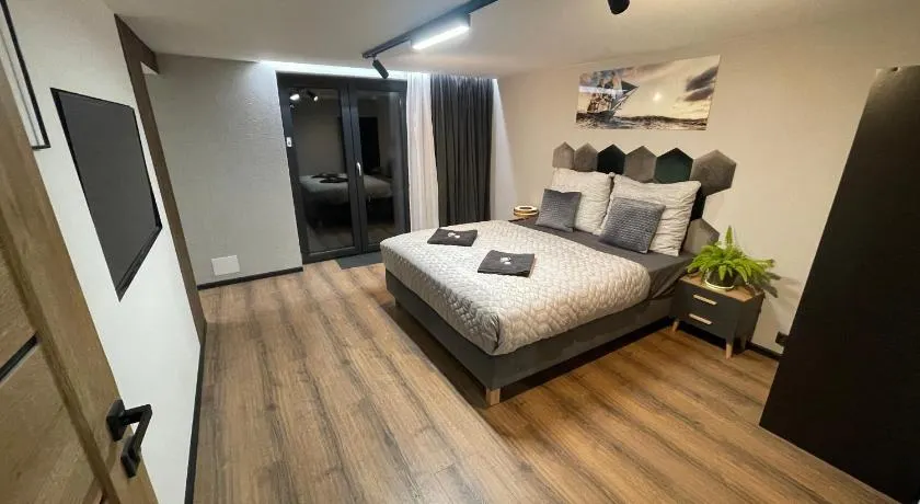 Cichy Apartament Gdansk - Image 1