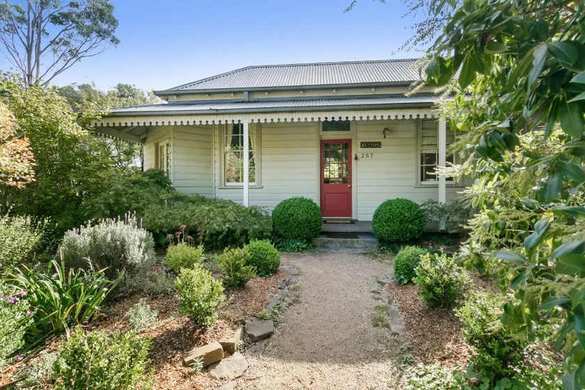 Lynton Cottage - Image 1