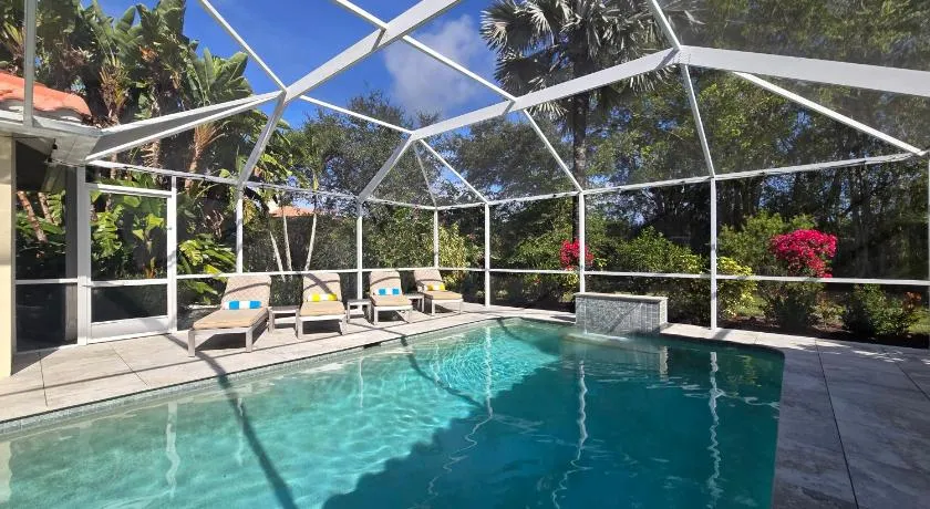 VIlla Gordian Naples Florida - Image 1
