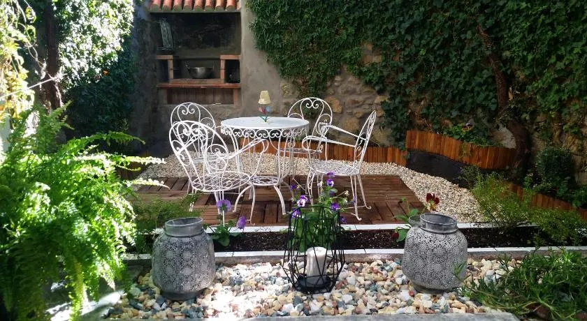 La Casa de Su - Image 1