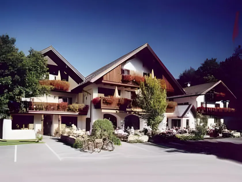 Hotel Garni Nuss - Image 1