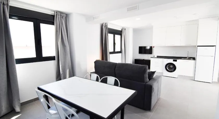 Letmalaga Study Stay - Image 1