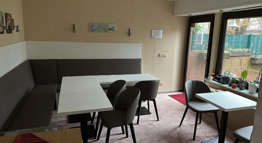 Hotel Pension Pamina - Image 1