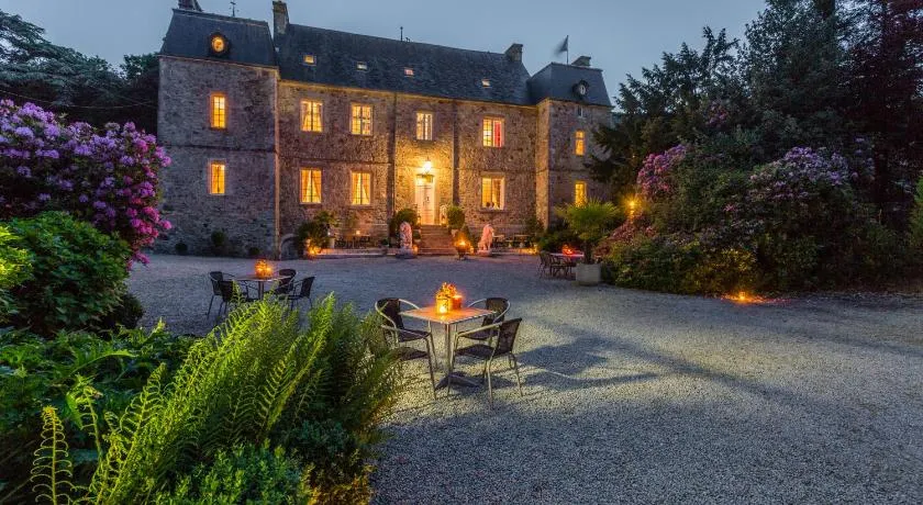 Chateau Le Val - Image 1