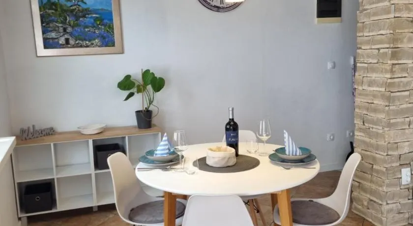Sea View Apartments - Image 1
