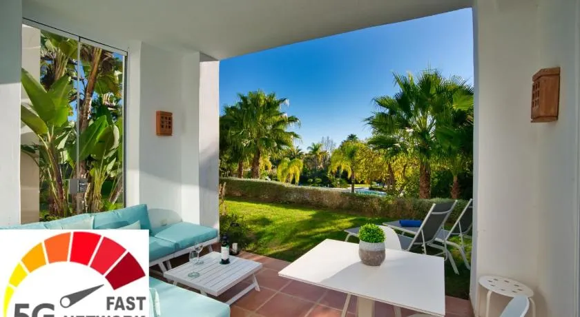 AL-303 ESTEPONA - APARTMENT - ALCAZABA LAGOON - Image 1