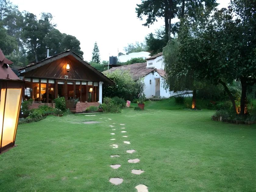 Lymond House - Homestay - Image 1