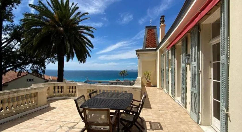 PALMERAIE - Magnifique appartement d'époque avec Vue Mer 4 personnes avec terrasse Le Port Nice - Image 1