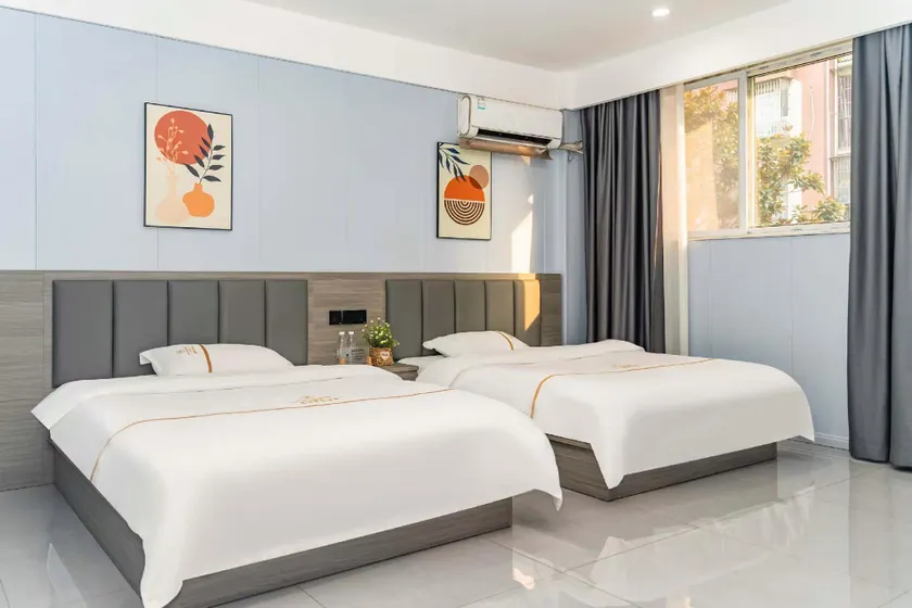 Huiyuan Business Hotel (Pingshan County Hospital Branch) - Image 1