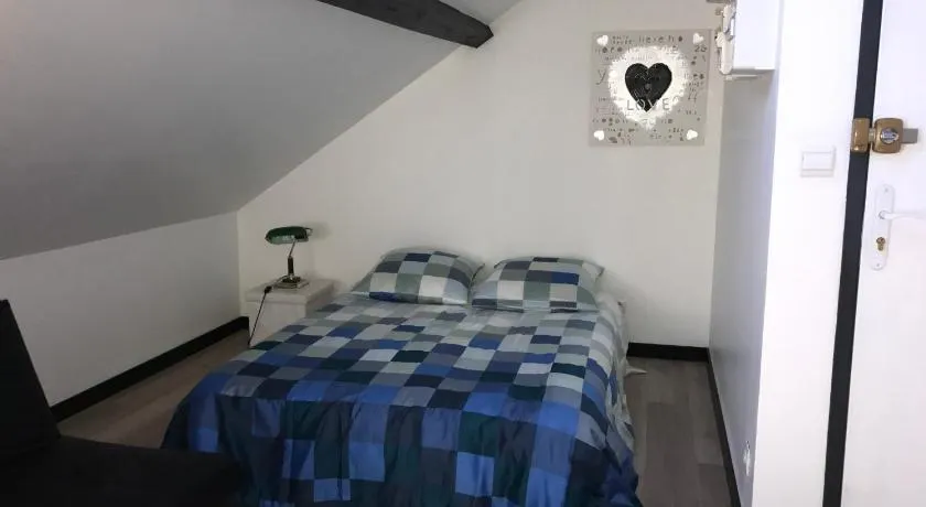 Luxury Suite Lilas 2 - Image 1