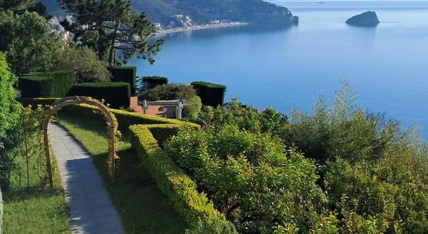 VILLA AGA - Image 1