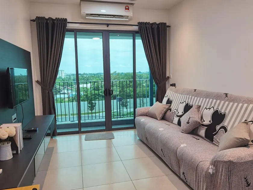 Meritus Premium Home Suite 8 Pax - Image 1