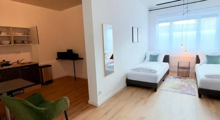 Business & fitter Apartment Schwabach - Image 1