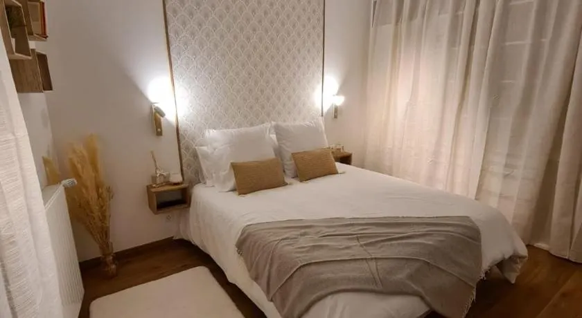 La Boheme- Free Parking-Paris-Disneyland-Easy Check-in- Netflix - Image 1