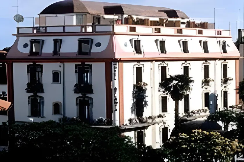 Hotel Atlanta Augustus - Image 1
