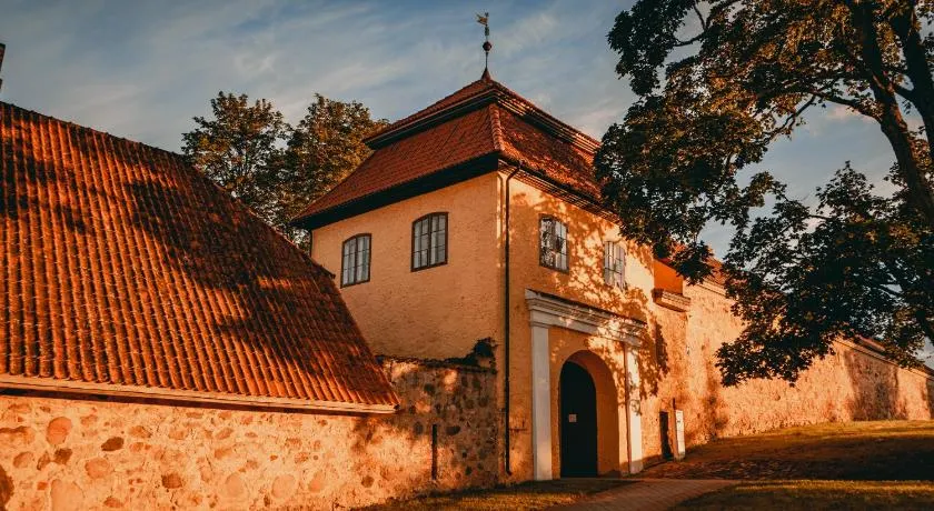 Šlokenbekas Muiža - Image 1