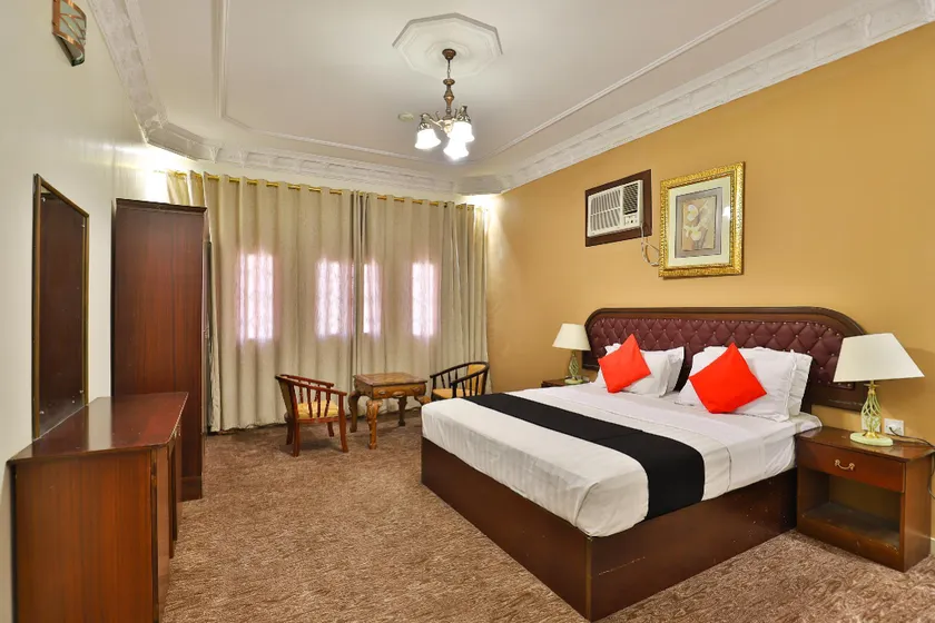 Capital O 309 Al-Faleh Hotel - Image 1