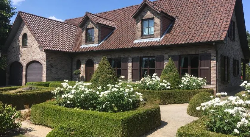 B&B OLEN - Image 1