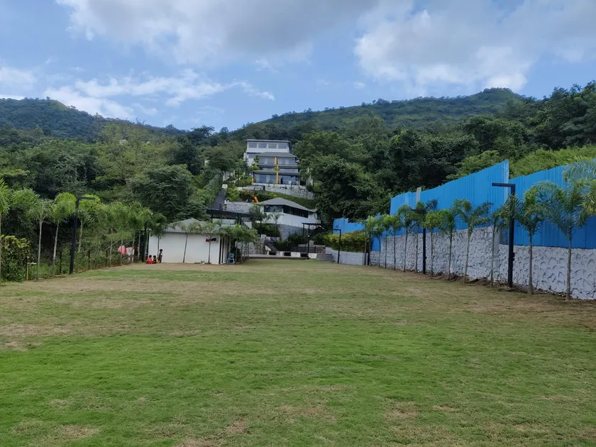 SpicyMango 7 Monkey Hills Resort - Image 1