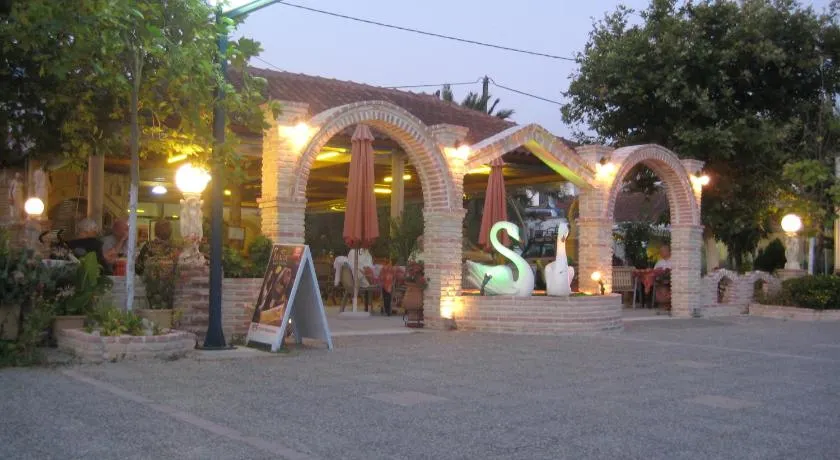 Hotel Glaros - Image 1
