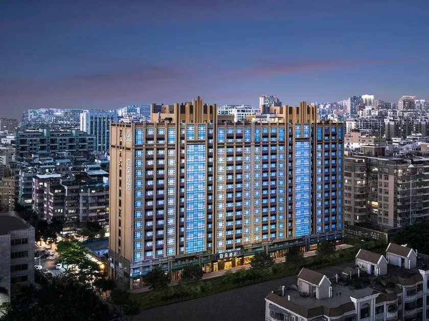 Atour Hotel, Hanjiang Road, Zhuangang New Town, Shantou - Image 1