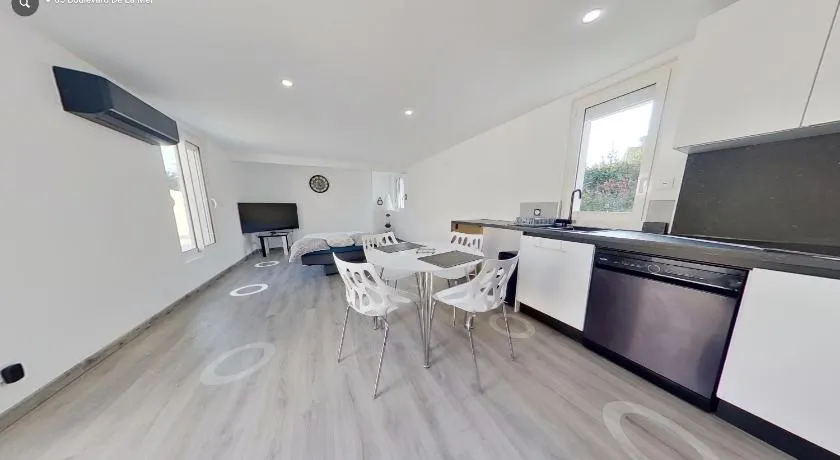 Maison individuelle Aytré plage terrain clos 280m2 très calme - Image 1