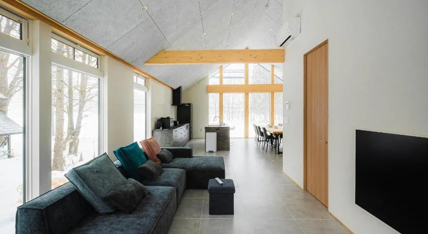 Hakuba Bubu Chalet by Jade Villa - Image 1
