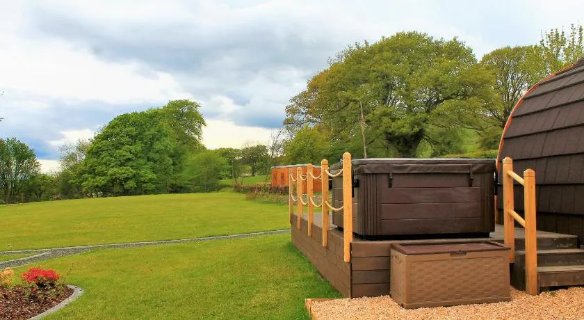 Cairnfold Cabins - Image 1