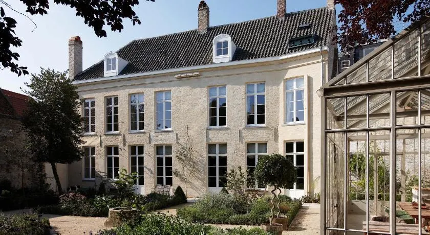 B&B De Corenbloem Luxury Guesthouse - Adults Only - Image 1
