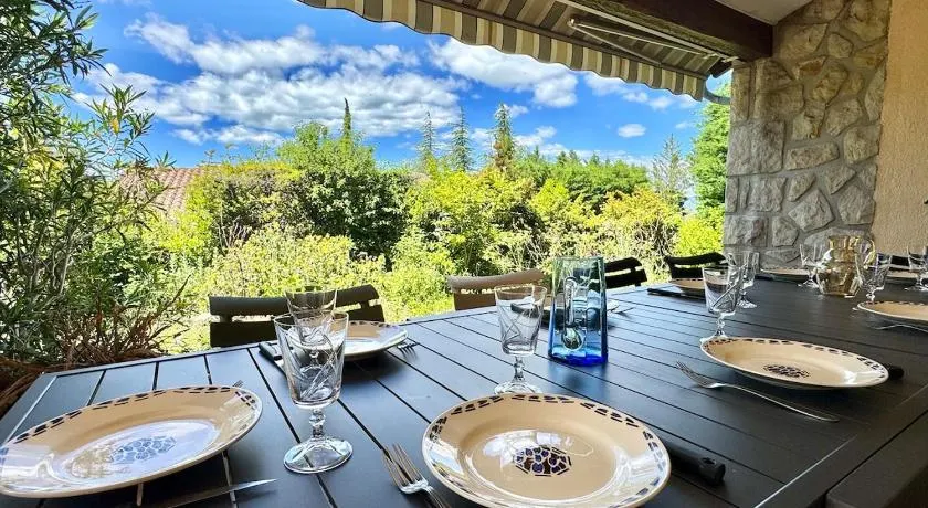 Grande maison au cœur de l'Ardèche 12 personnes - Image 1
