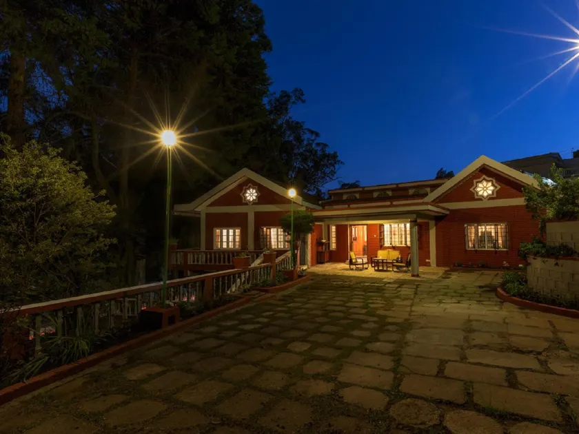 The Red House - Image 1