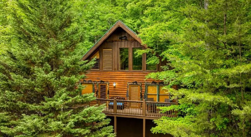 Charming Luxe Cabin Sleeps 6 Hot Tub Game Loft - Image 1