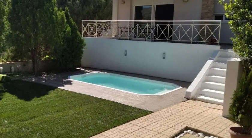 Cozy villa Vita Lagonisi - Image 1
