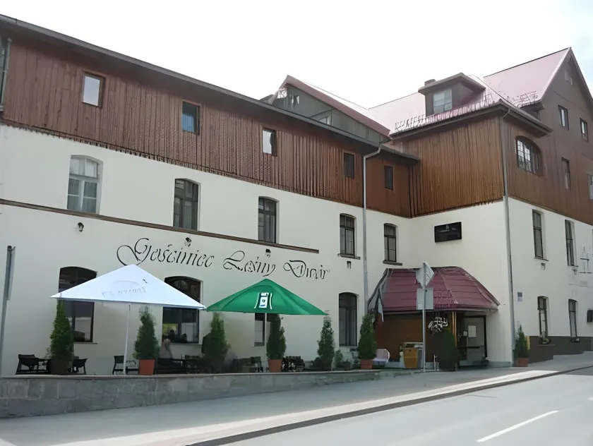 Leśny Dwór Karpacz Piekarnia Mio Padre Restauracja Mamma Mia - Image 1