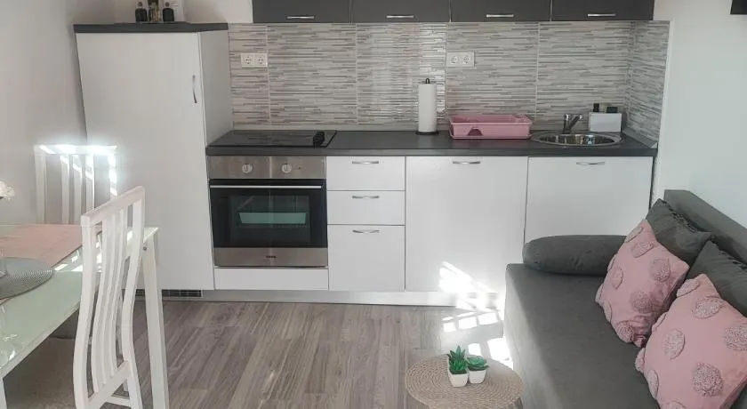 Apartment MARI - Image 1