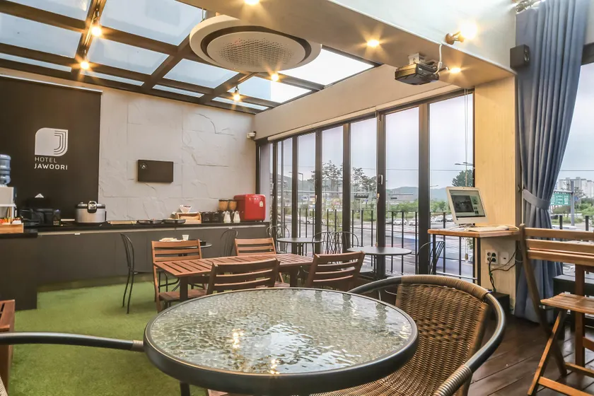 Jawoori Hotel Doan - Image 1