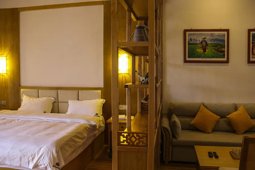 Li Dong Style B&B Hotel - Image 1