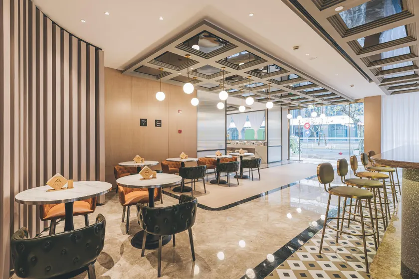 Atour Hotel North Bund Shanghai - Image 1