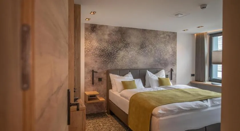 Ohles Lifestyle Guesthouse - Image 1