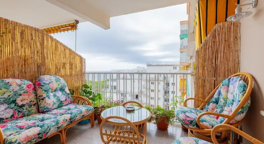 Sea view apartments - Image 1