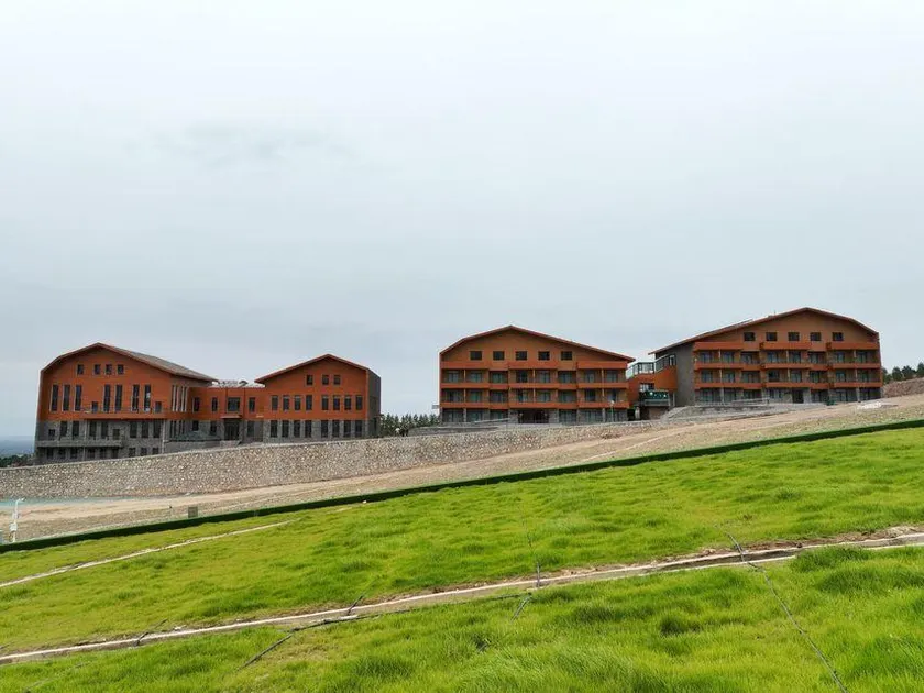 Guangwu Cuiwei Light Hotel - Image 1