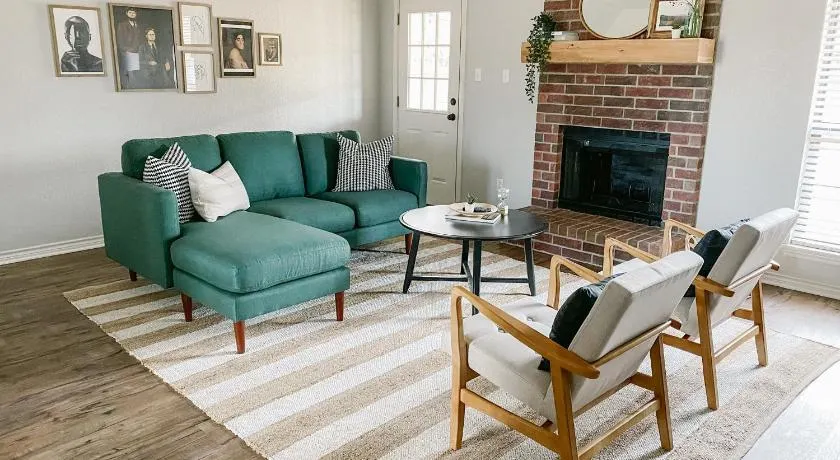 The Pearl: A Fully Updated 3 Bedroom Home Near ACU - Image 1