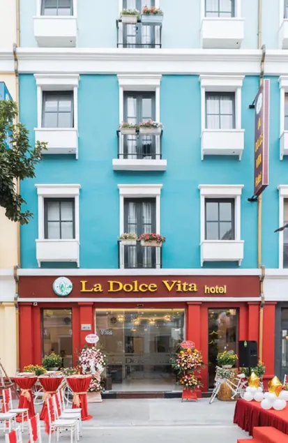 La Dolce Vita Ha Long Hotel - Image 1