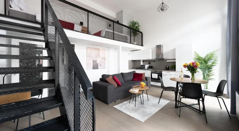 Karlin Apartments I Metro I Near the city center - Image 1