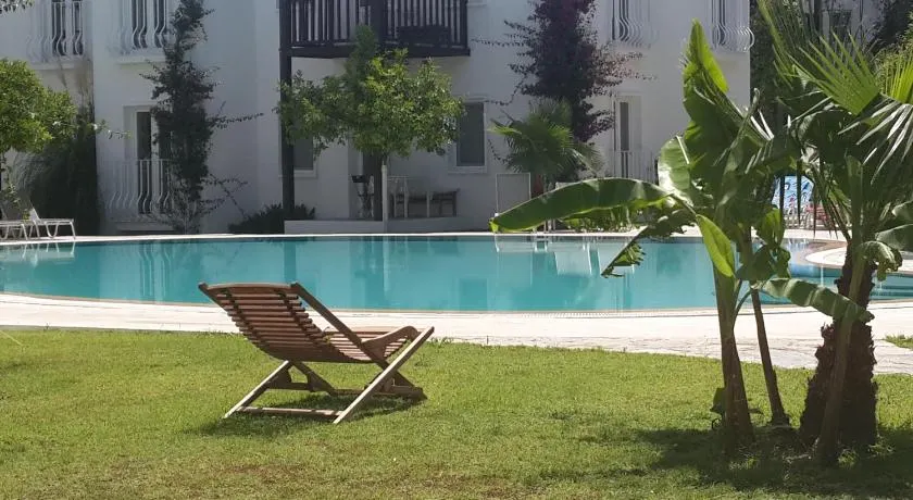 Meis Hotel - Image 1